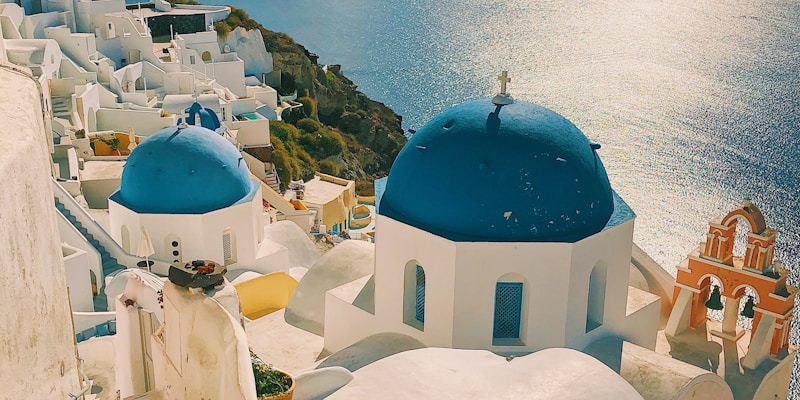 Greece Island Hopping Guide: Best Time, Routes & Island Combinations
