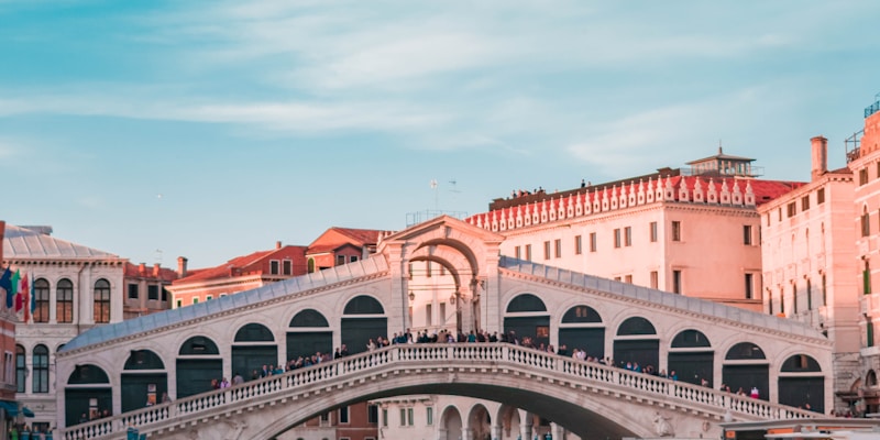 Best Time to Visit Italy: Weather, Crowds & Regional Guide for 2026